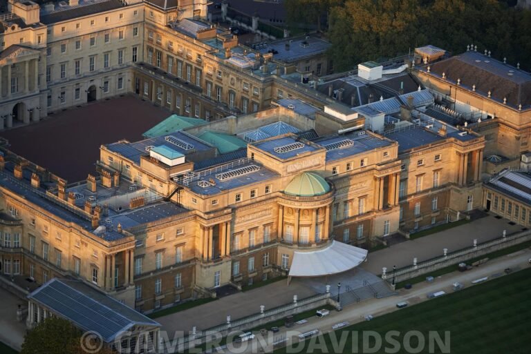 Aerial photograph of Buckingham Palace, London, England, United Kingdom