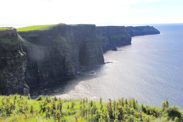 cliffs-of-moher-981873_1920
