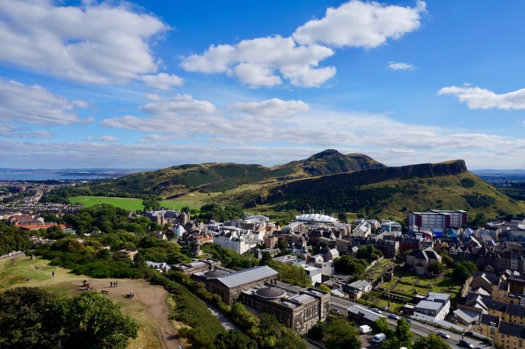 edinburgh-2147873_1920