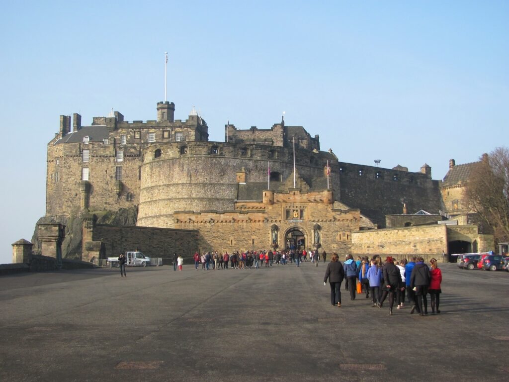 edinburgh-94516_1920